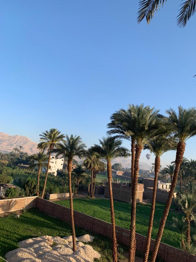Moon House Of Luxor Apartman Kültér fotó