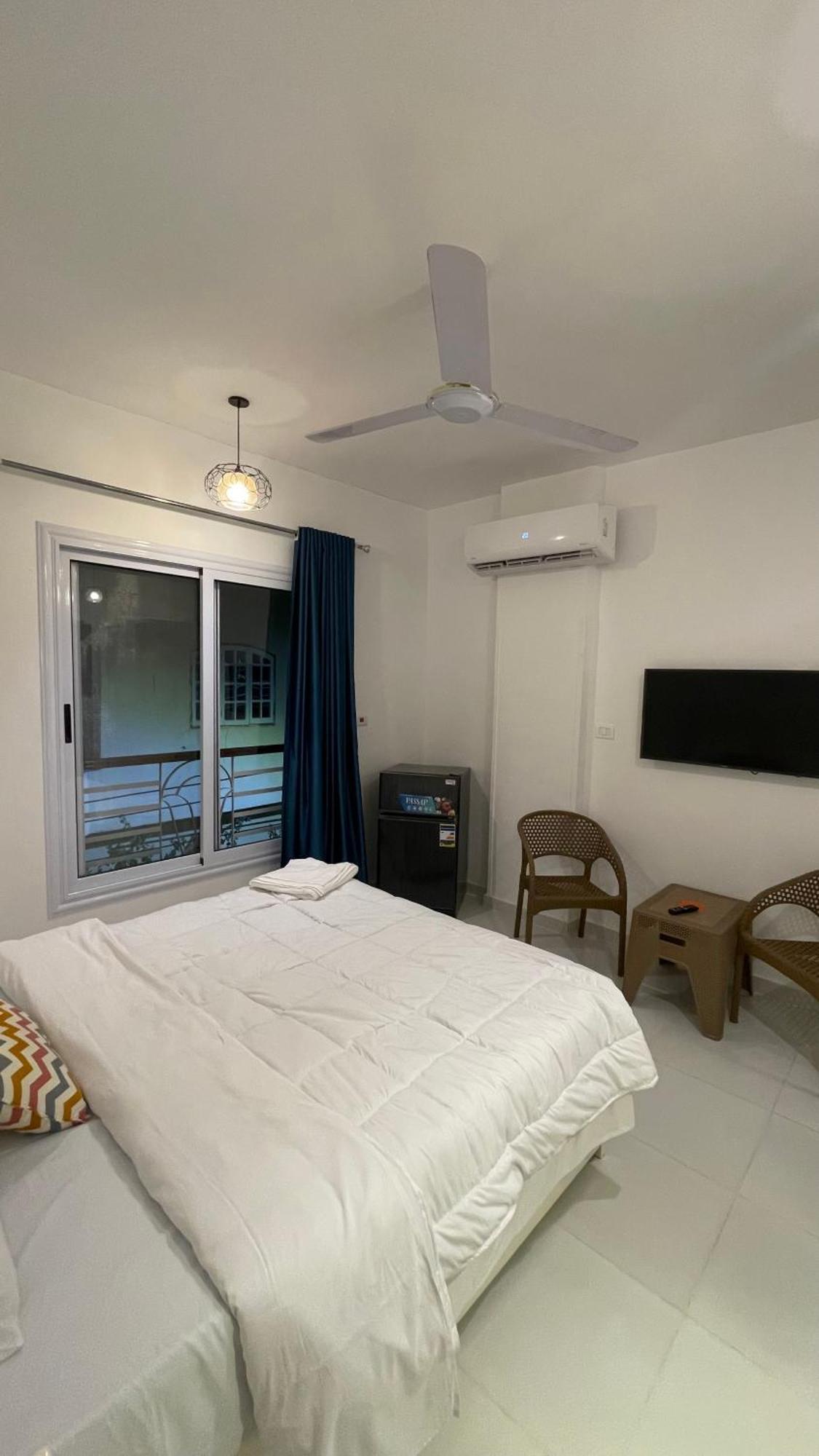 Moon House Of Luxor Apartman Kültér fotó