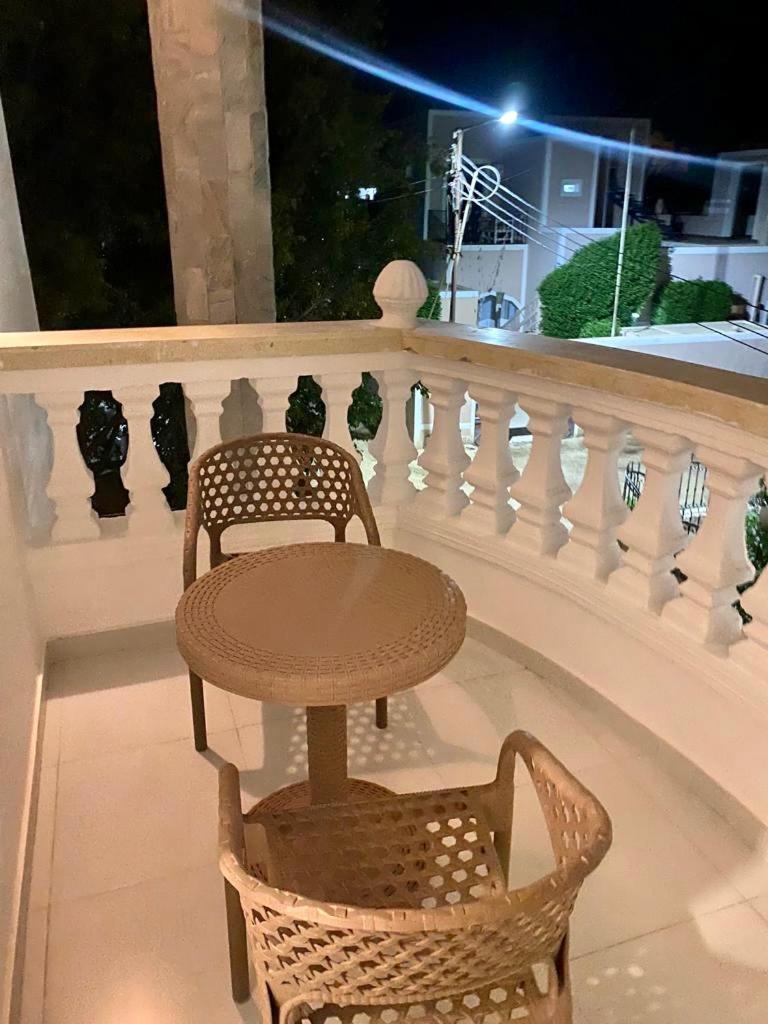 Moon House Of Luxor Apartman Kültér fotó