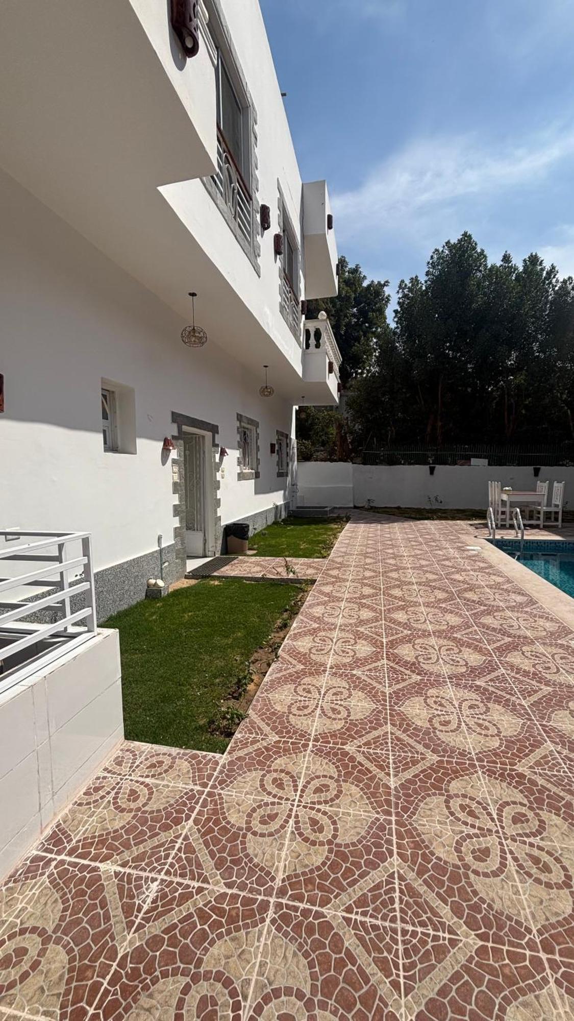 Moon House Of Luxor Apartman Kültér fotó