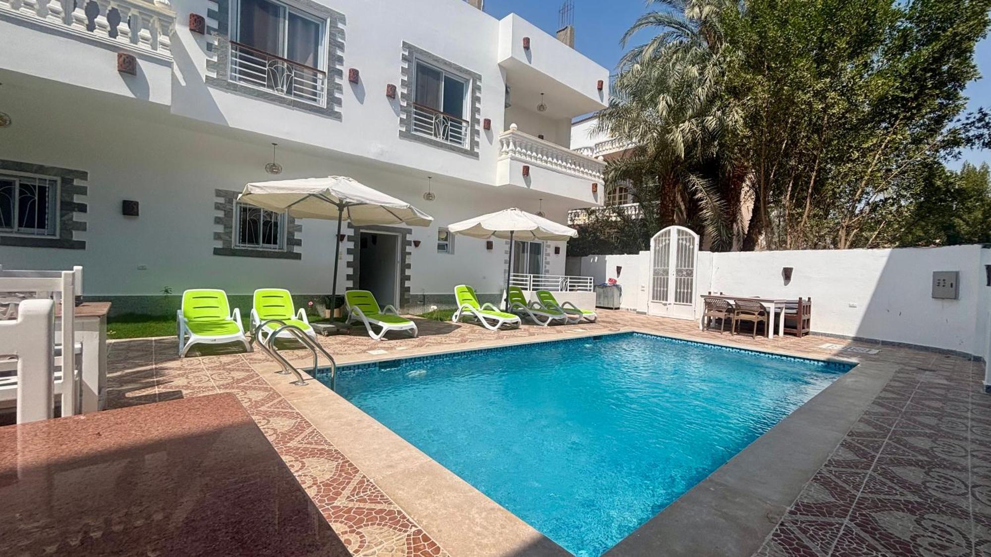Moon House Of Luxor Apartman Kültér fotó