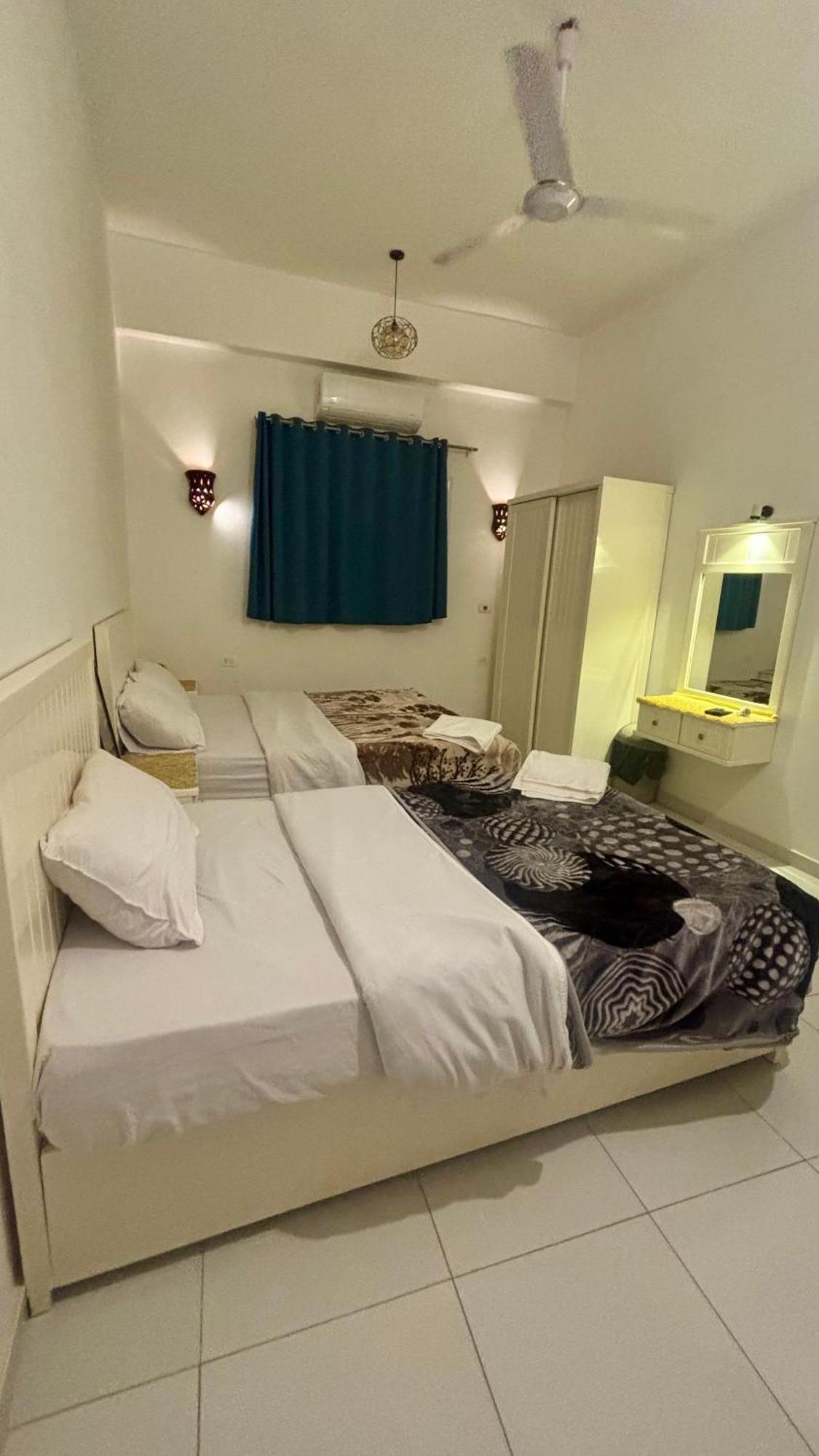 Moon House Of Luxor Apartman Kültér fotó