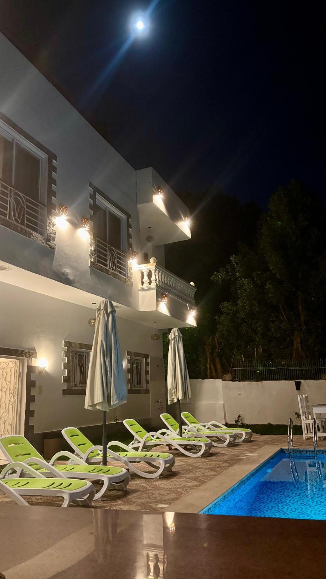 Moon House Of Luxor Apartman Kültér fotó